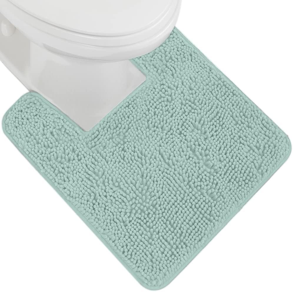 GORILLA GRIP Bath Rug Mat, Thick Soft Absorbent Chenille, Quick Dry Microfiber Mats, Rubber Backing Washable Shower Floor Rugs, US Designed Bathroom Bathmat Home Decor Accessories, 24x17, Grey