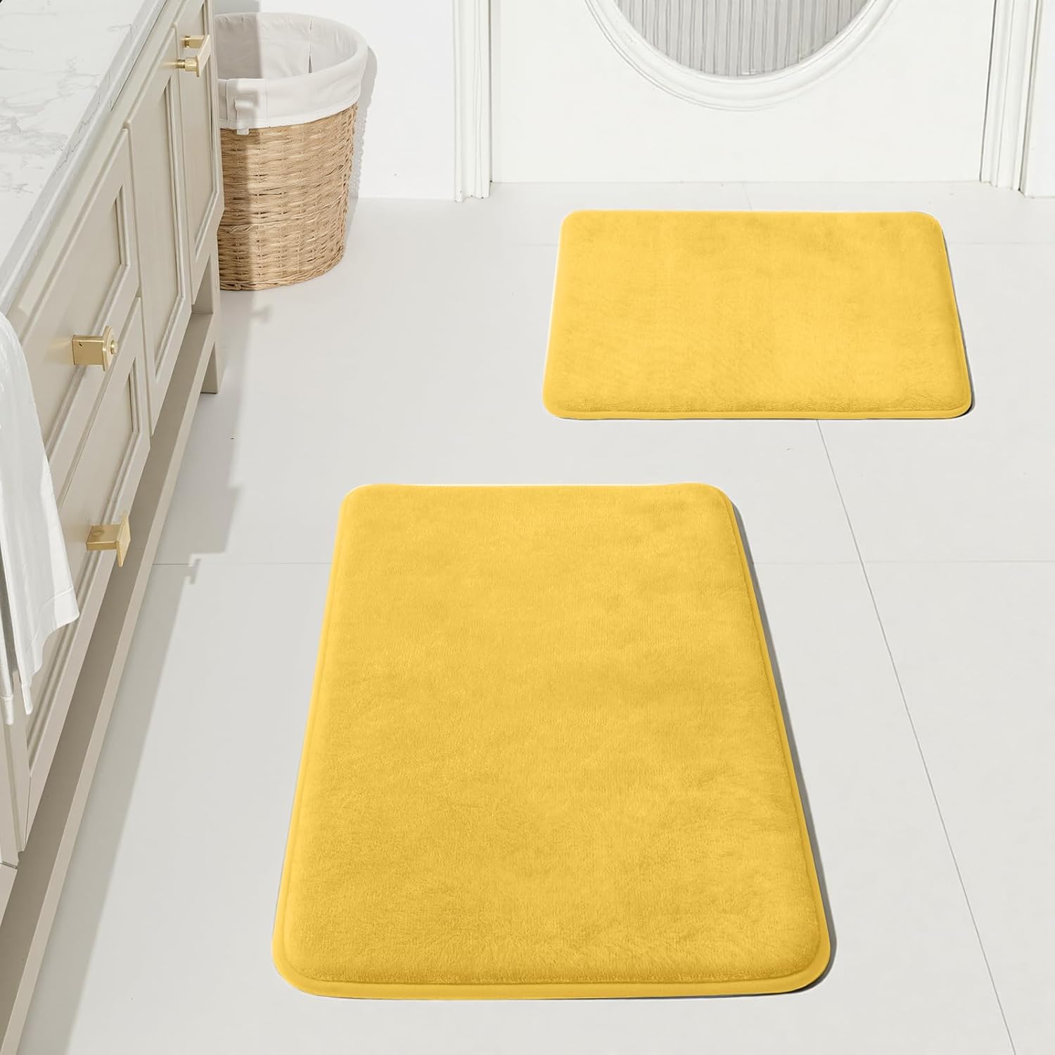 HUXMEYSON Bathroom Rugs Sets 3 Piece, Non-Slip & Quick Dry Bath Mat Set, Ultra Soft Velvet Bath Rugs for Bathroom, Toilet and Shower Floor, Grey