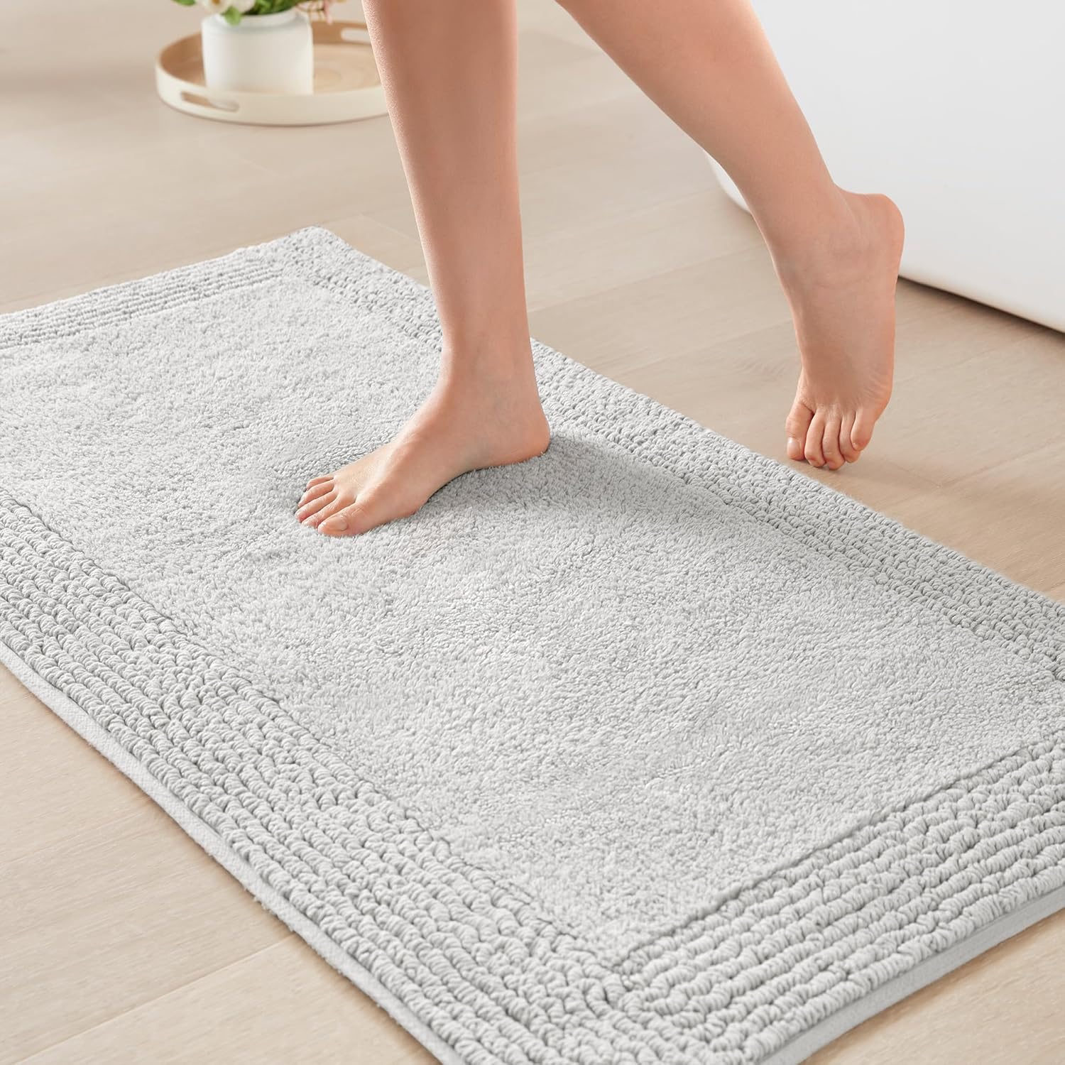 Madison Park Splendor Reversible 100% Cotton Tufted Bathroom Rug-3000 GSM Hotel Quality Luxurious Plush Medium Pile Bath Mat Absorbent, Quick Dry, Shower Room Décor, 21x34, White